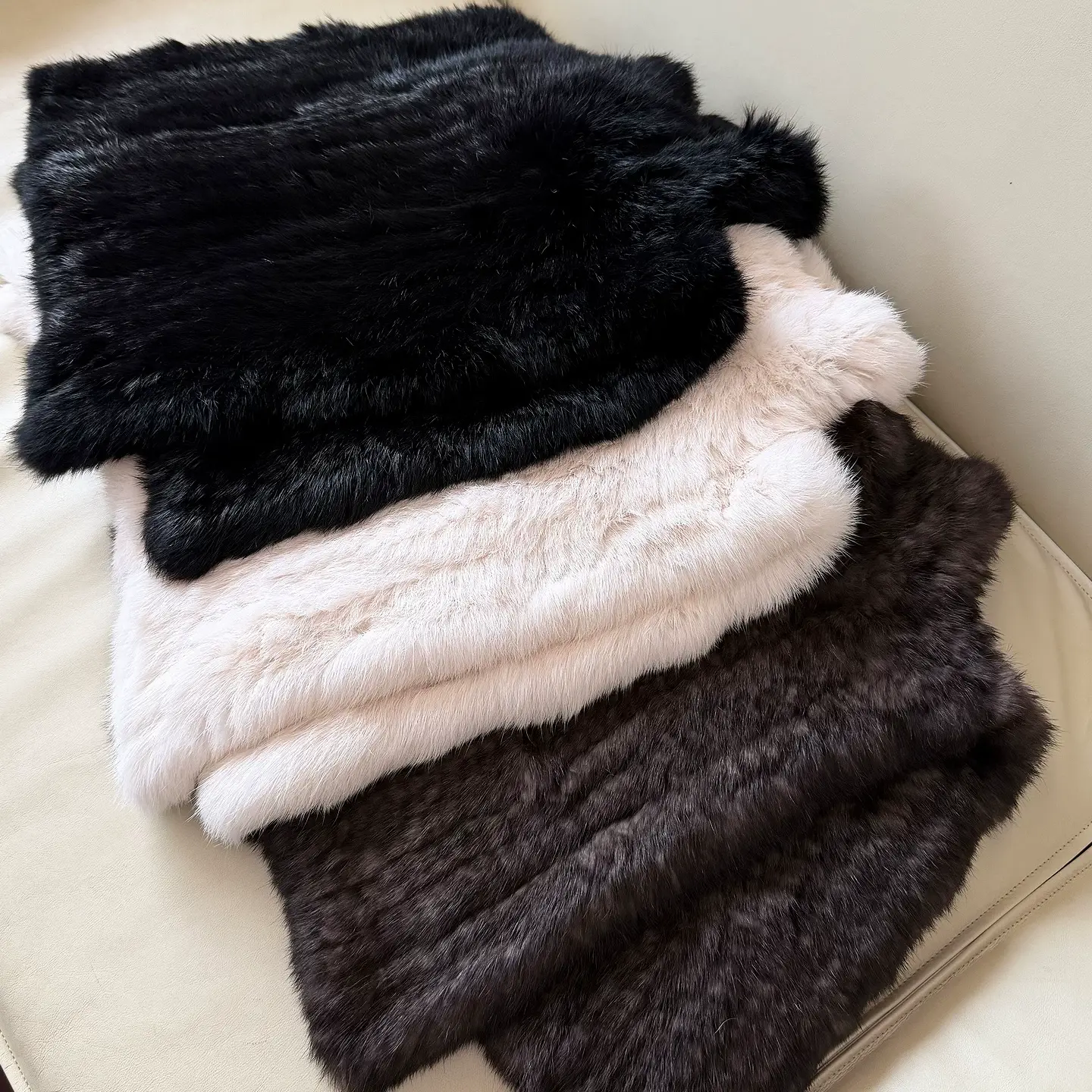 Women's Real Rabbit Fur Knitted Shawl – Double-Sided, Thick & Warm, Sable-Tone Winter Neck Wrap